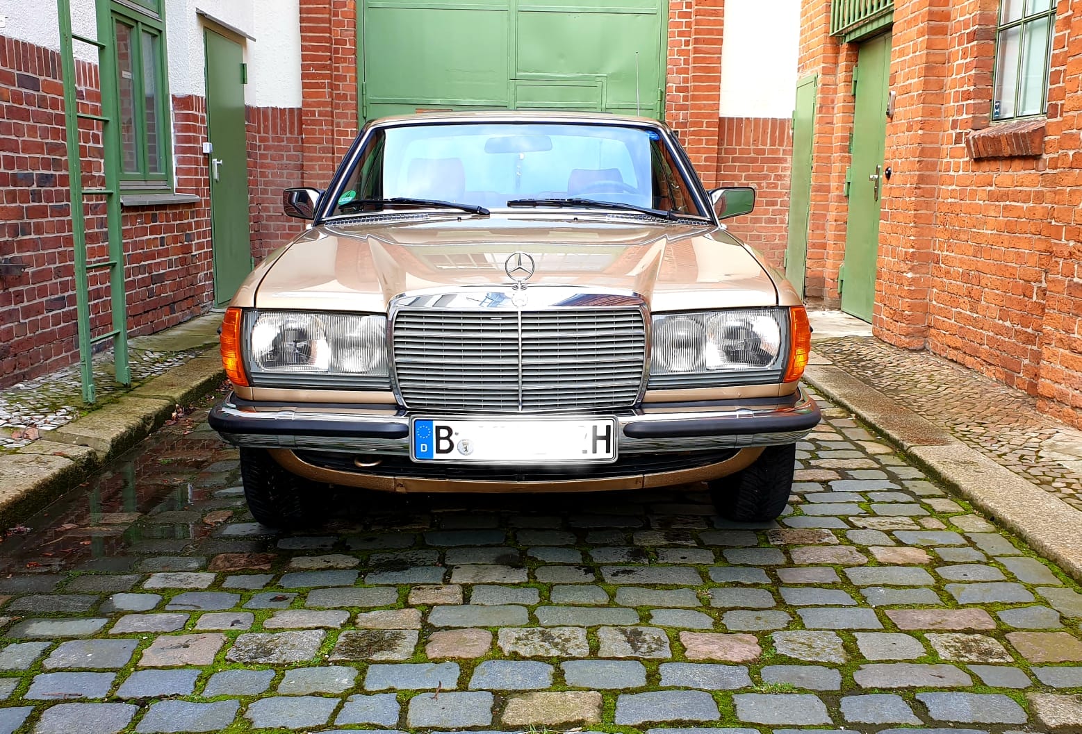 1979 Mercedes 230C (W123) – Bild 6