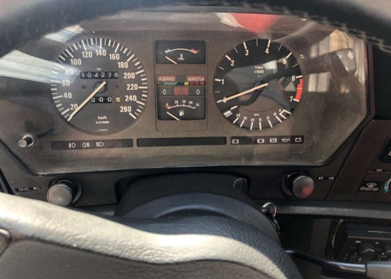 BMW 635 CSi E24 - Image 5