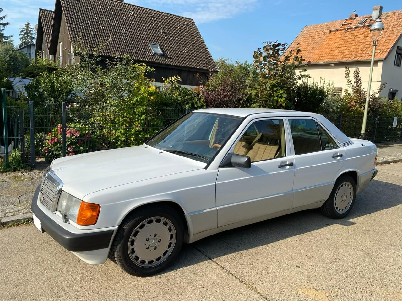 Mercedes Benz 190E 2.6