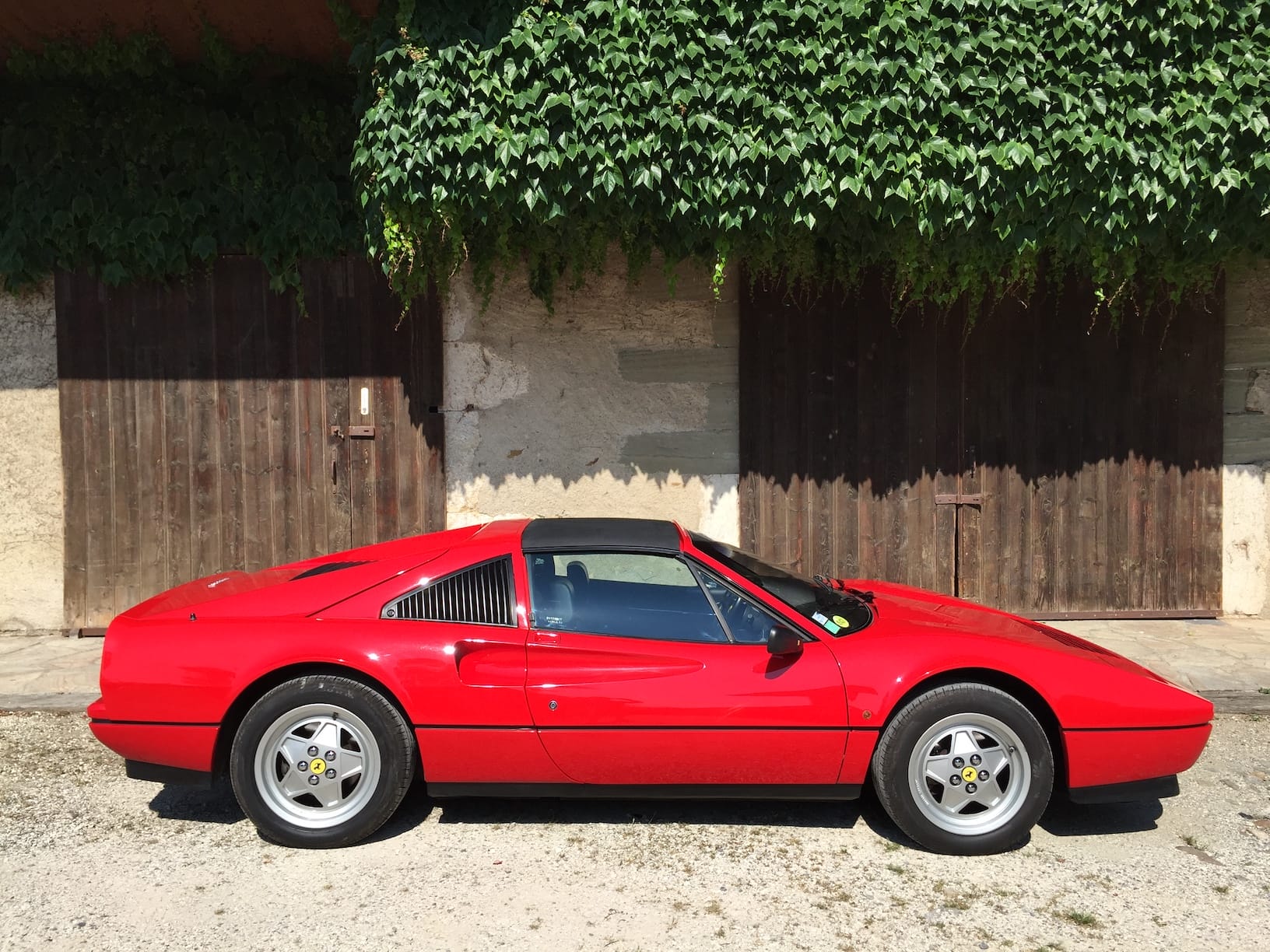 Ferrari 328 GTS – Bild 2