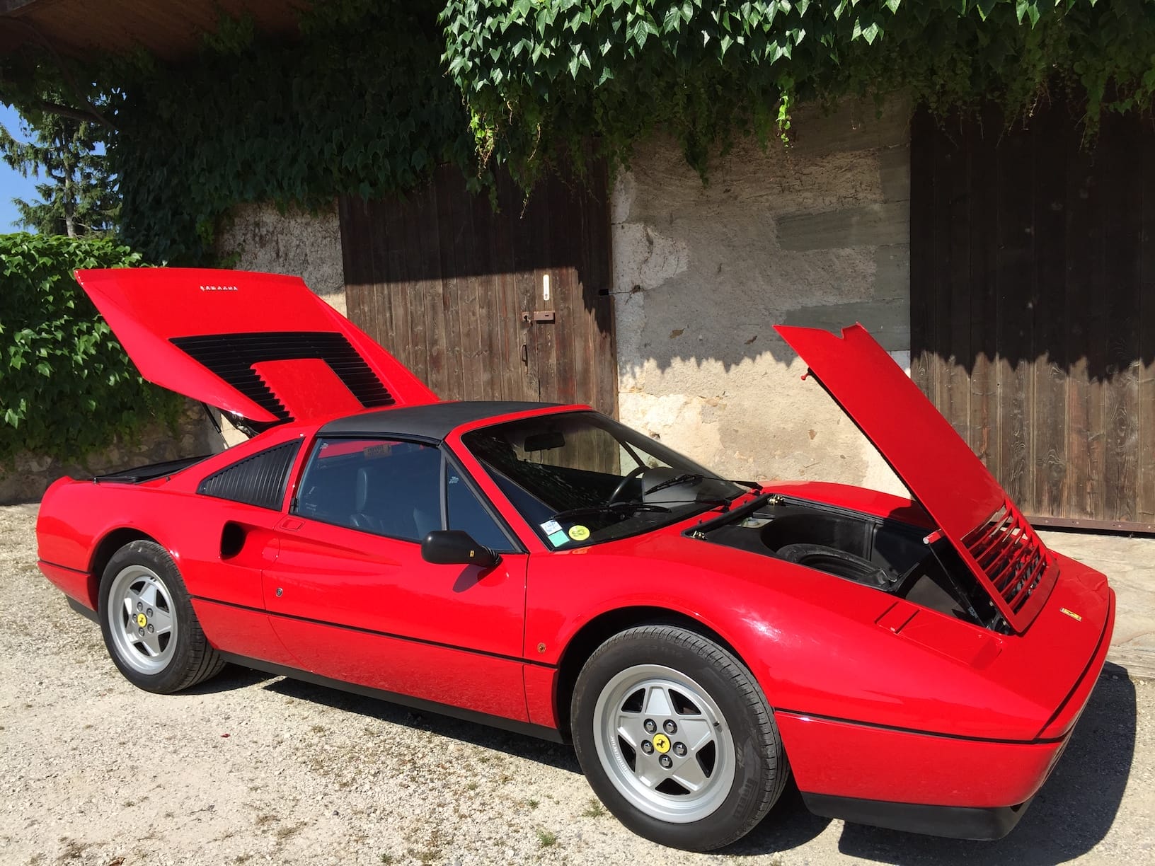 Ferrari 328 GTS – Bild 6