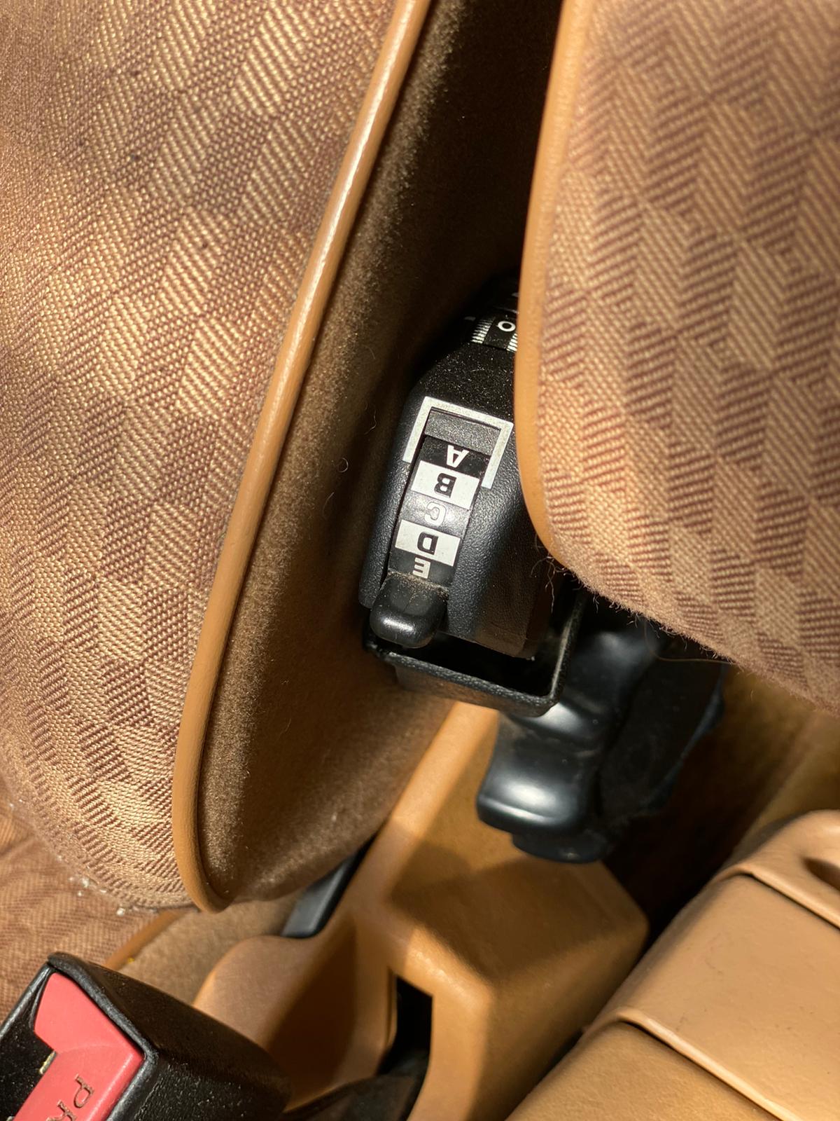 Mercedes Benz 190E 2.6 – Bild 12