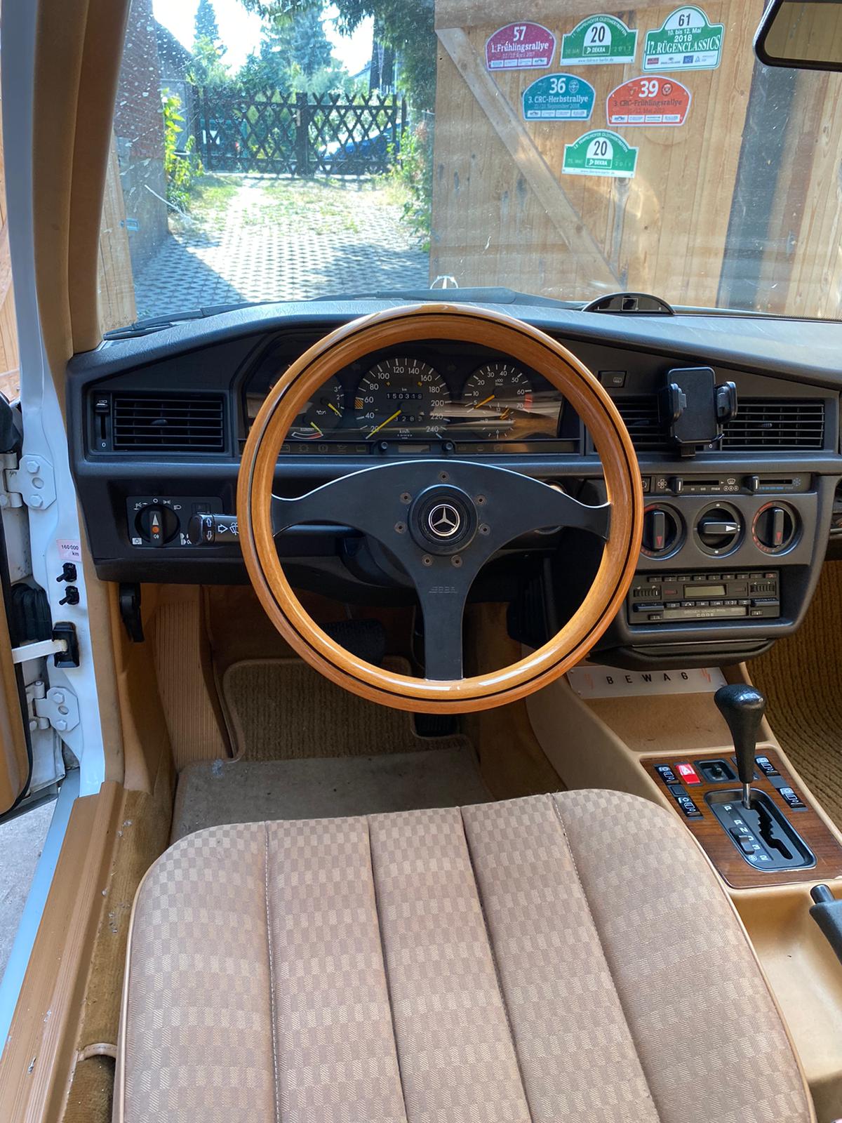Mercedes Benz 190E 2.6 – Bild 8