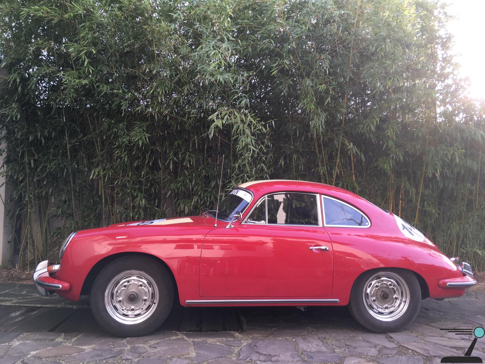 ボルドーページ 1957 Porsche 356 Speedster |