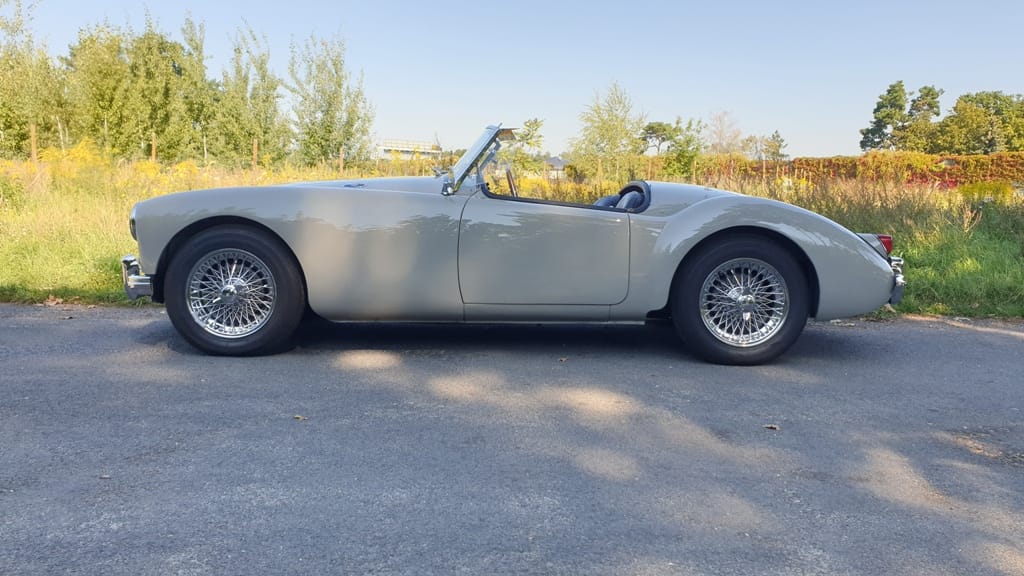 MG A 1500 Roadster - Image 5