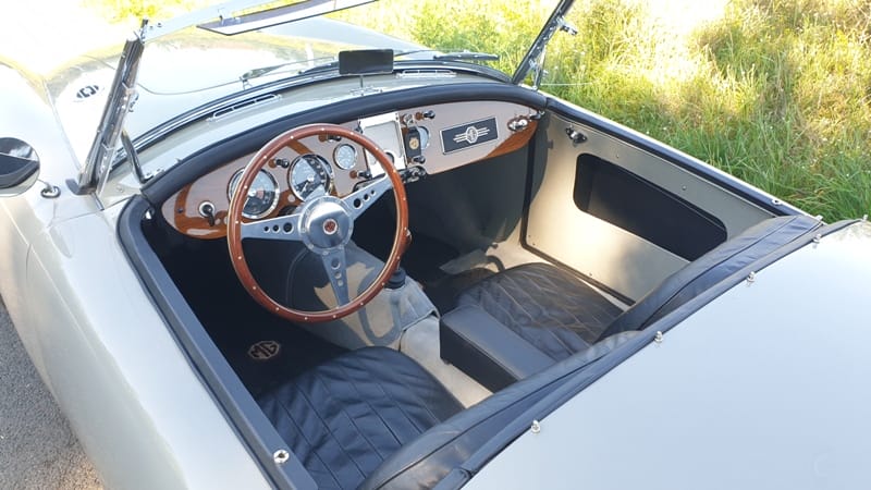MG A 1500 Roadster - Image 9
