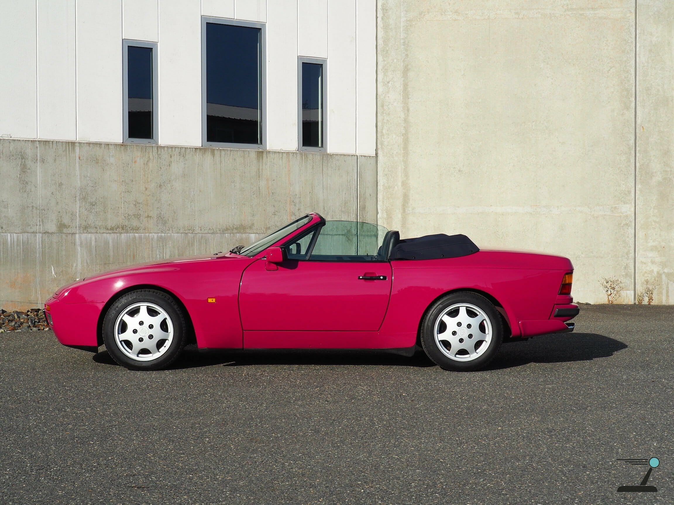 Porsche 944 S2 Cabriolet - Image 3