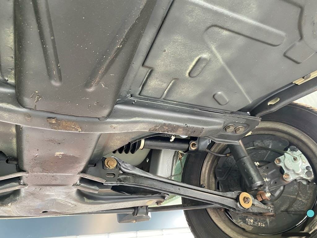 VW 1303 Cabrio original new car condition - Image 8