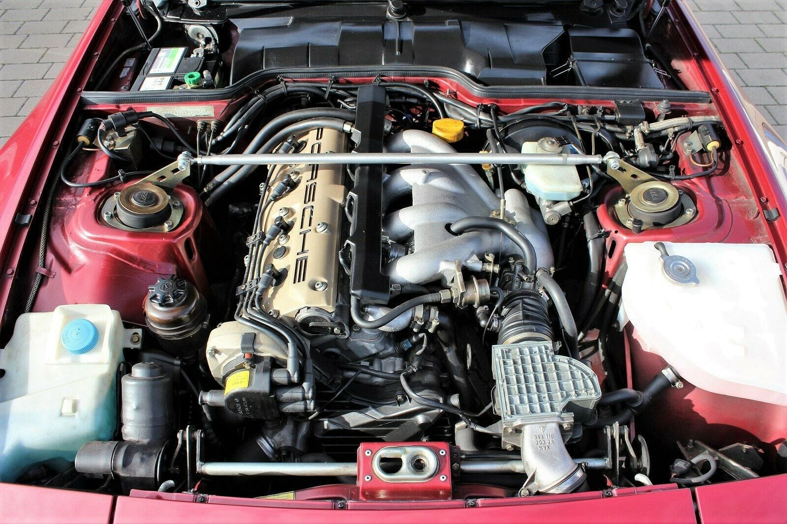 Porsche 944 S2 Cabriolet – Bild 8