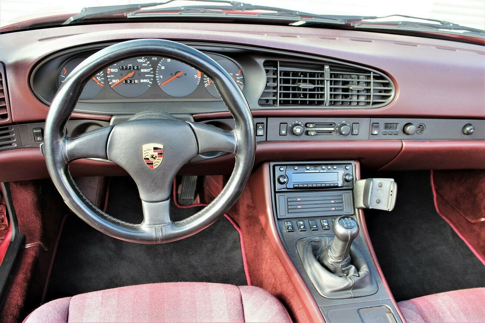 Porsche 944 S2 Cabriolet – Bild 7